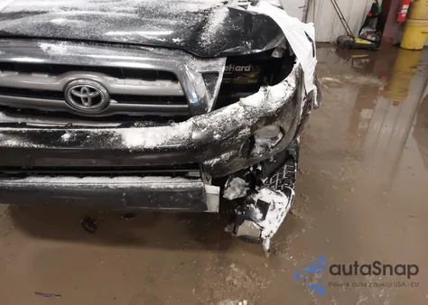 2010 Toyota Tacoma Base V6 из США, поврежденный, VIN 3TMLU4EN9AM045711